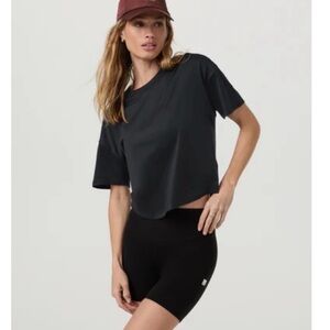 Vuori Black Short Sleeve Tee